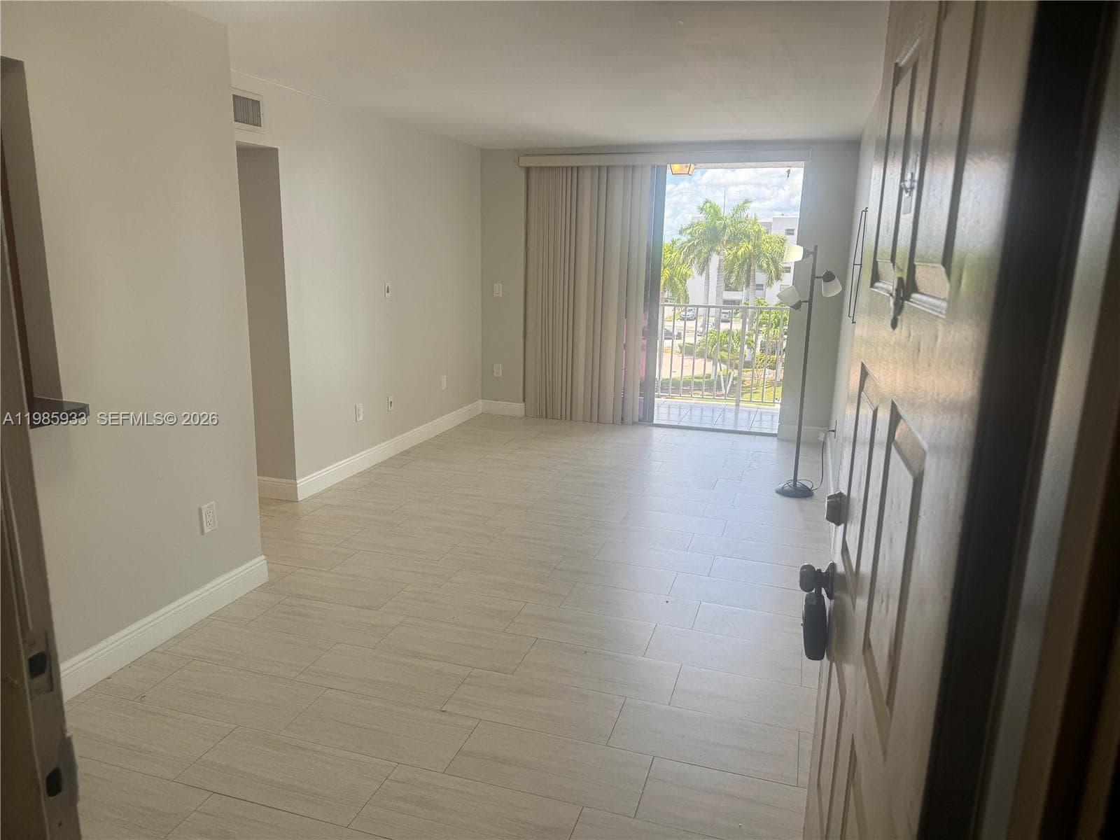 8075 NW 7th St # 403, Miami FL 33126 — 14