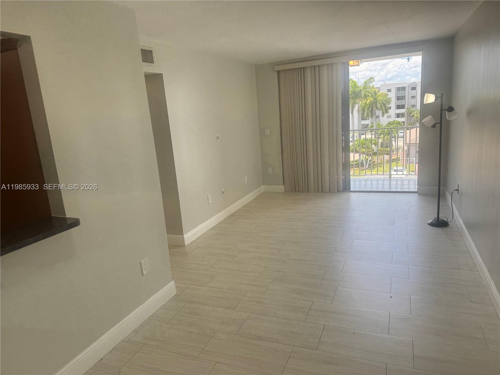 8075 NW 7th St # 403, Miami FL 33126 — 15
