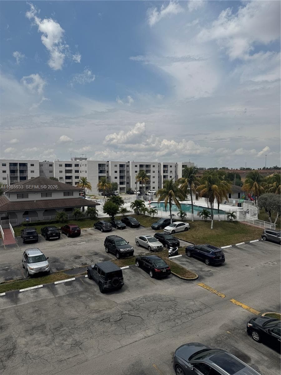 8075 NW 7th St # 403, Miami FL 33126 — 11