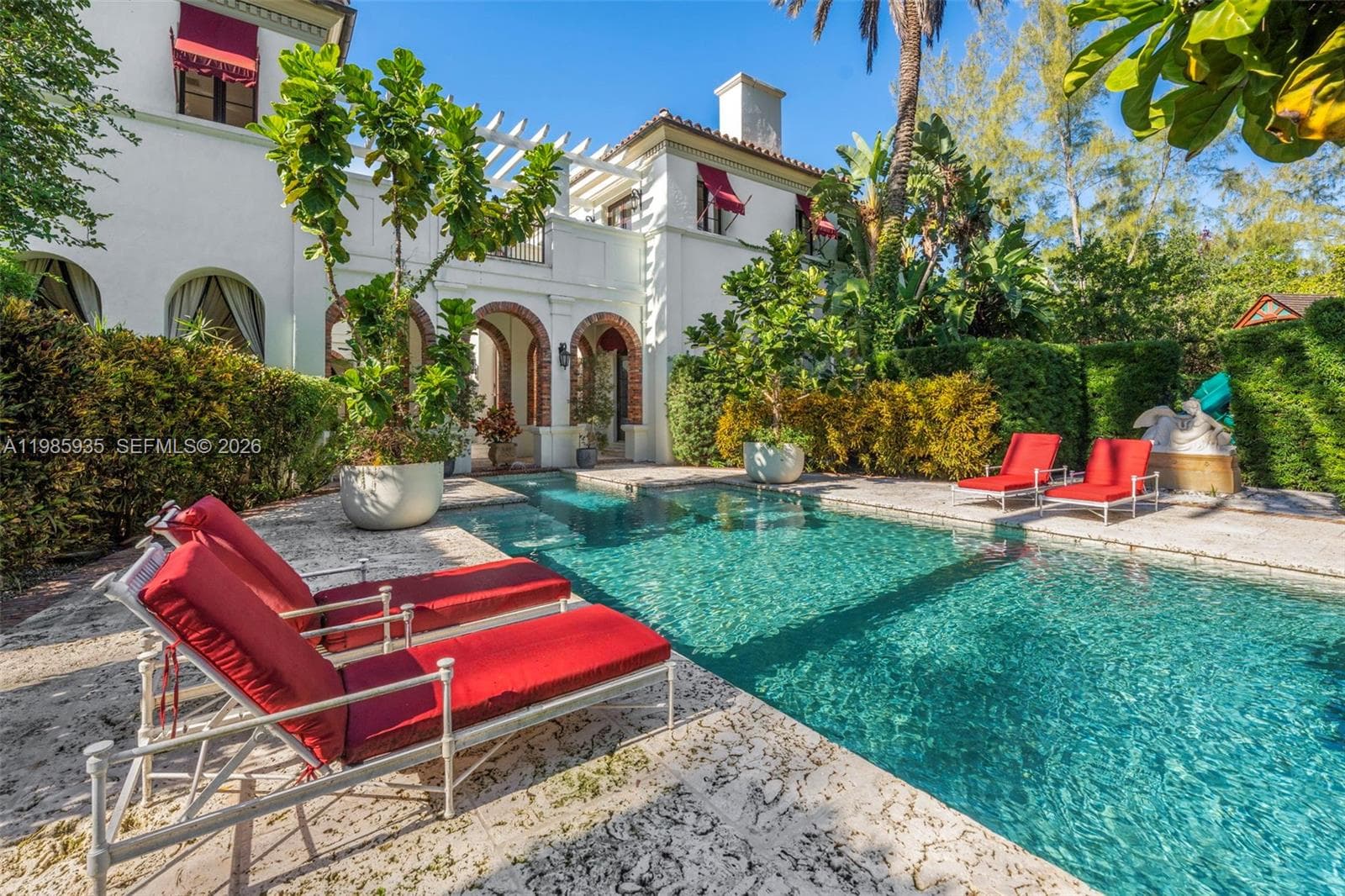 9401 Journeys End Rd, Coral Gables FL 33156 — 9