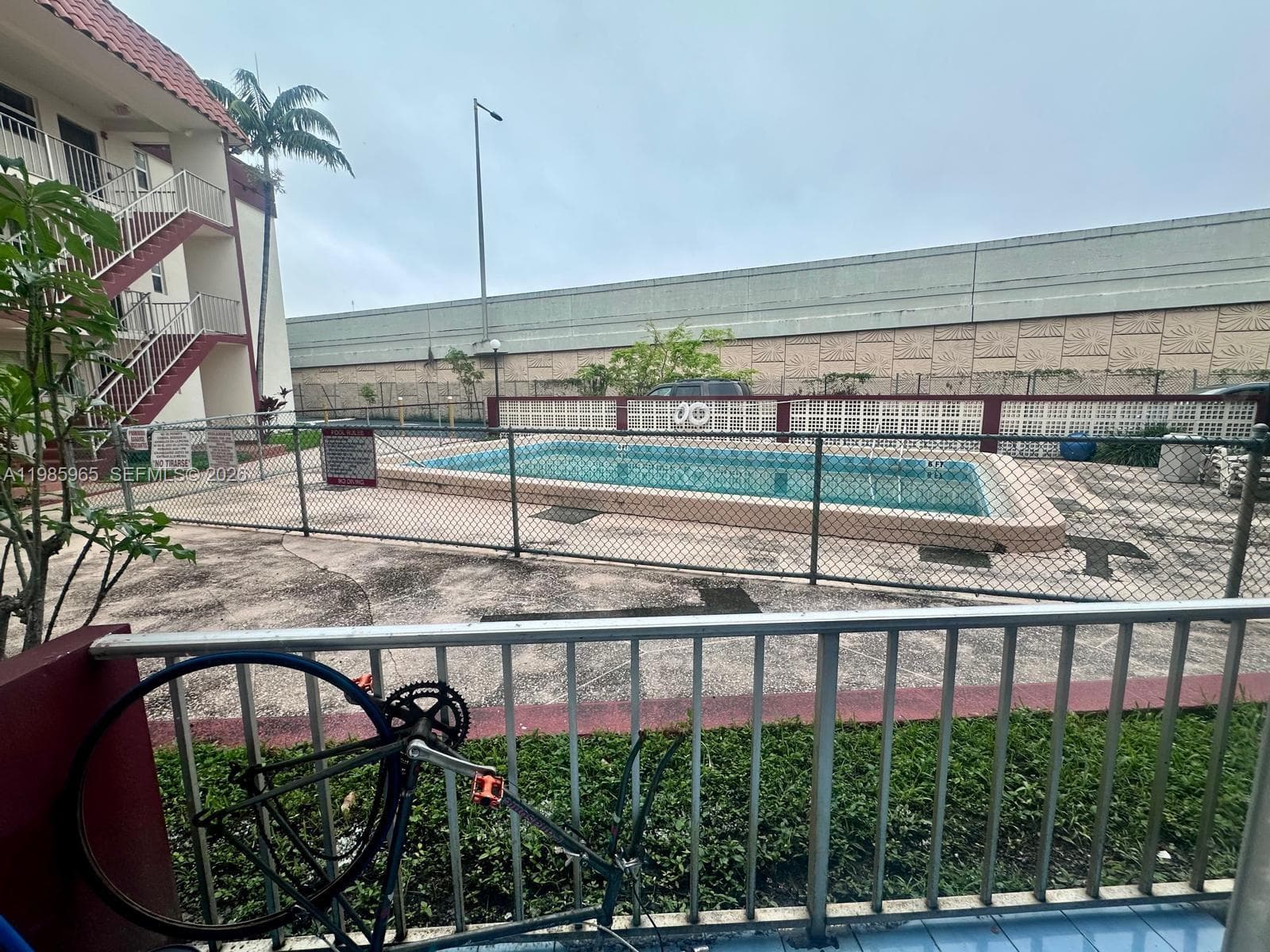 2385 NW 11th St # B16, Miami FL 33125 — 5