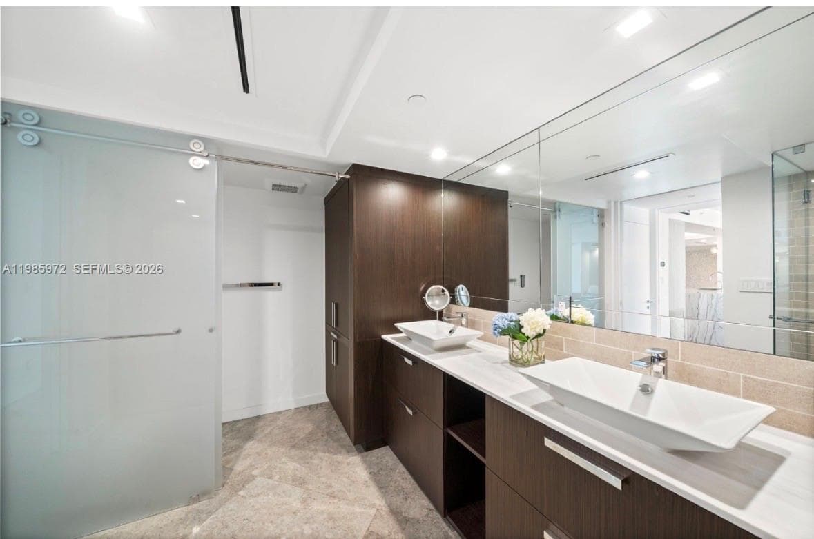 1500 Ocean Dr # 5, Miami Beach FL 33139 — 13