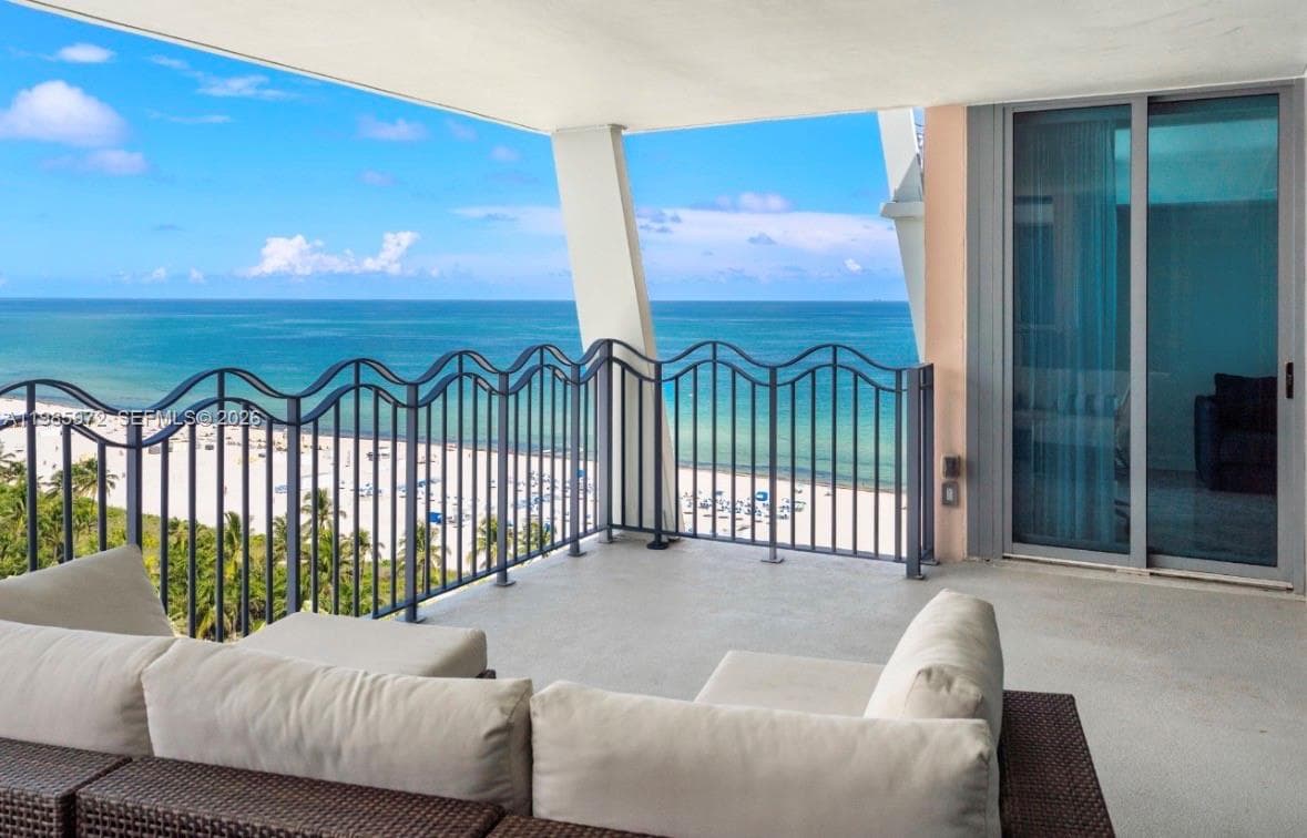 1500 Ocean Dr # 5, Miami Beach FL 33139 — 3
