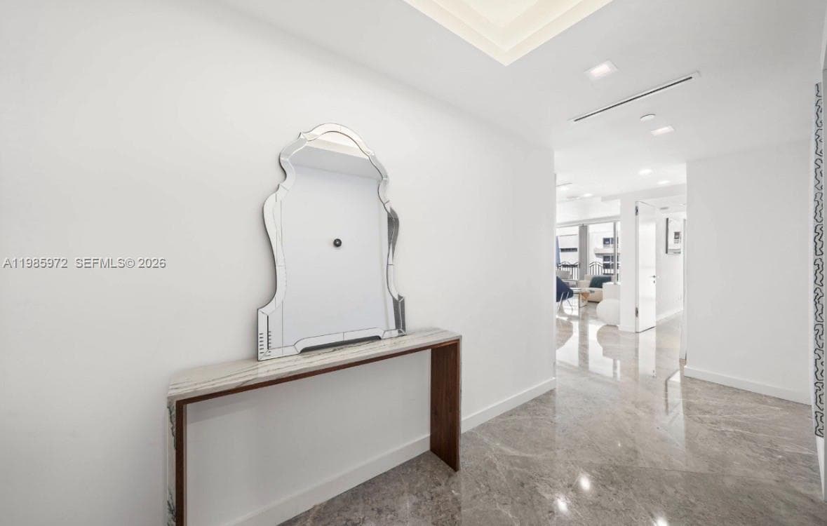 1500 Ocean Dr # 5, Miami Beach FL 33139 — 15
