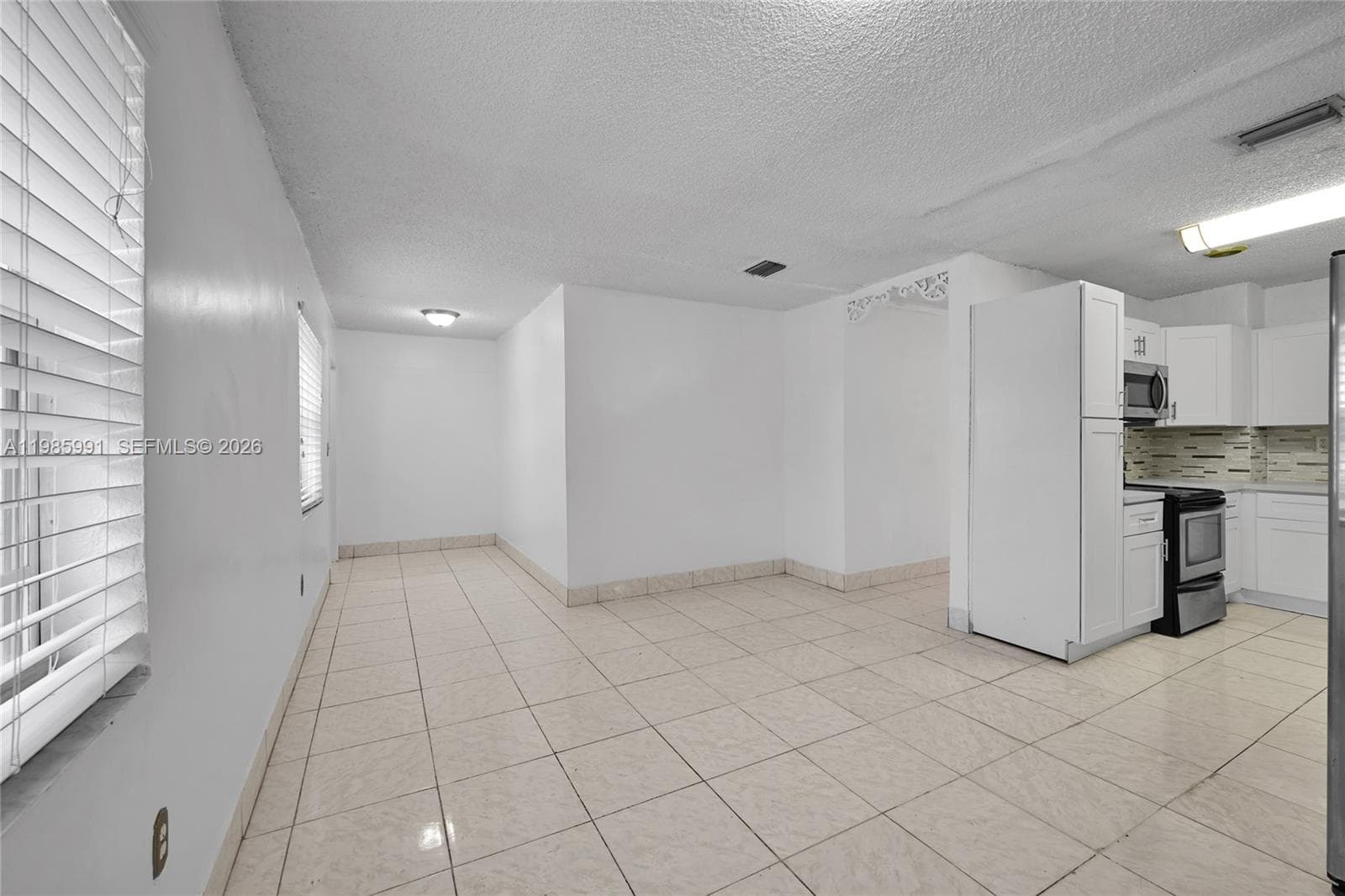 210 E 59th St, Hialeah FL 33013 — 6