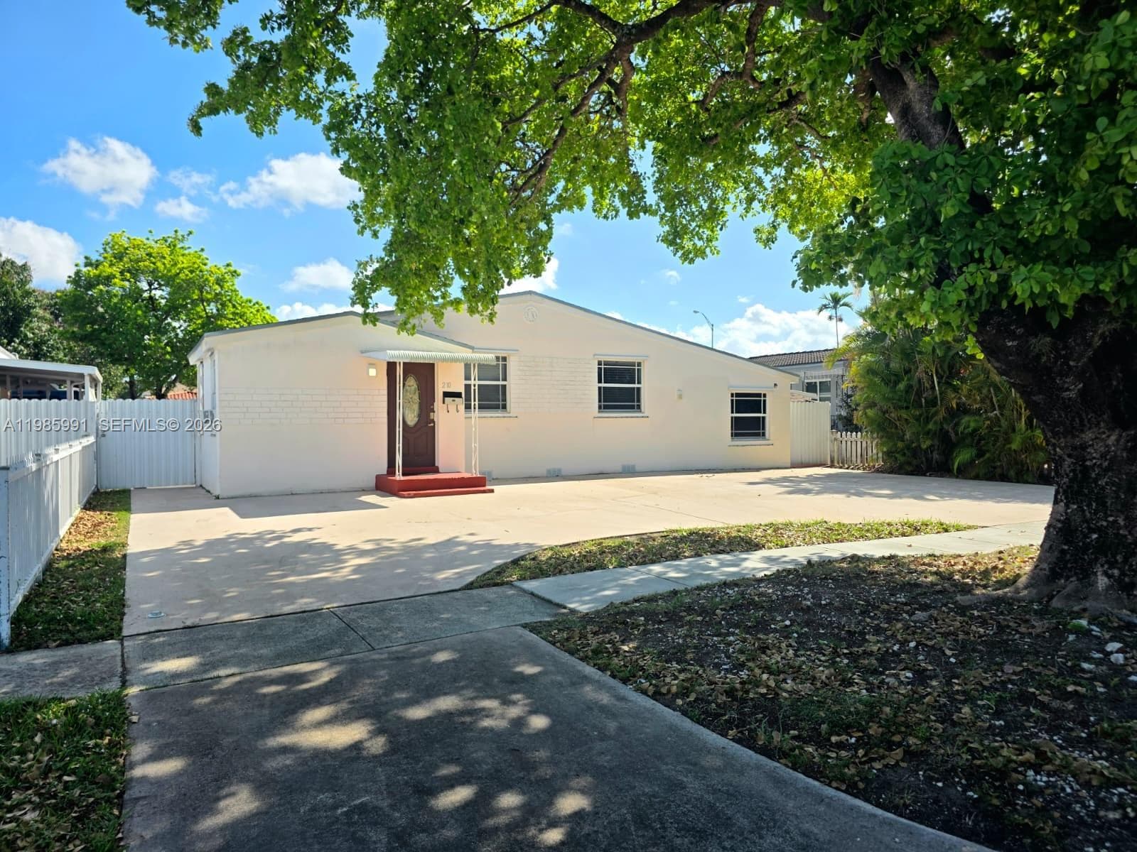 210 E 59th St, Hialeah FL 33013 — 1