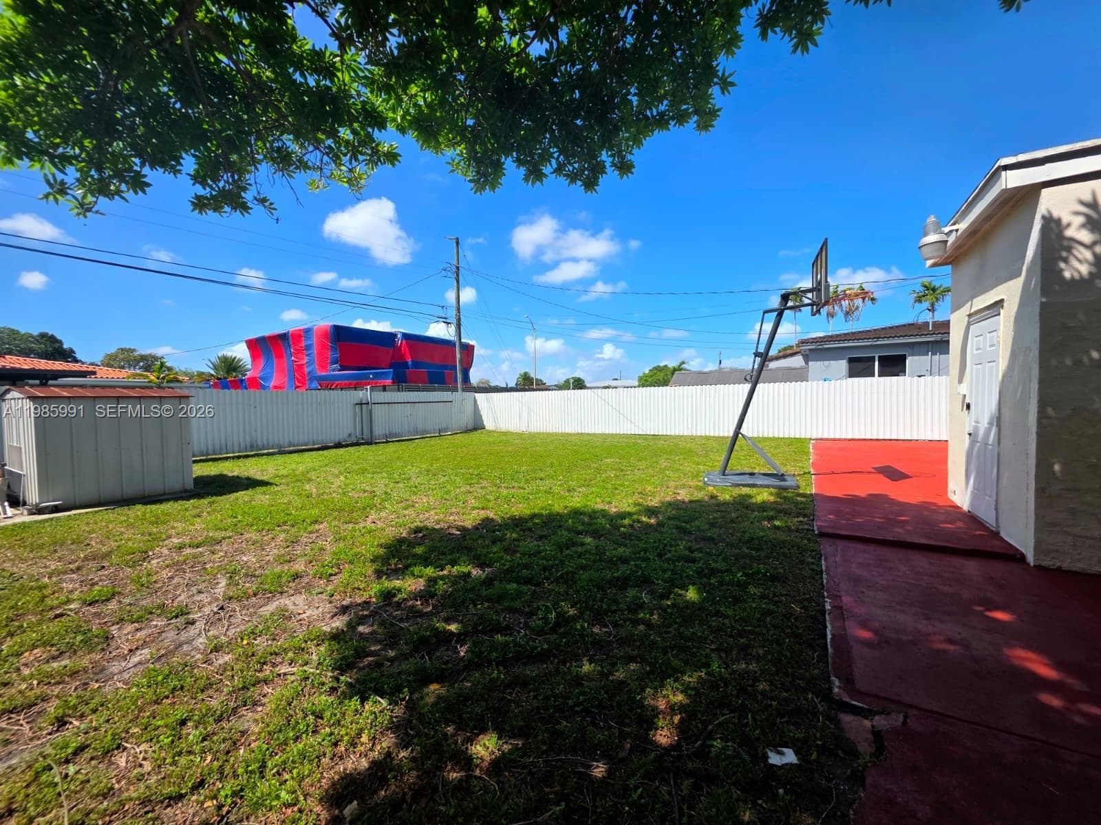 210 E 59th St, Hialeah FL 33013 — 28