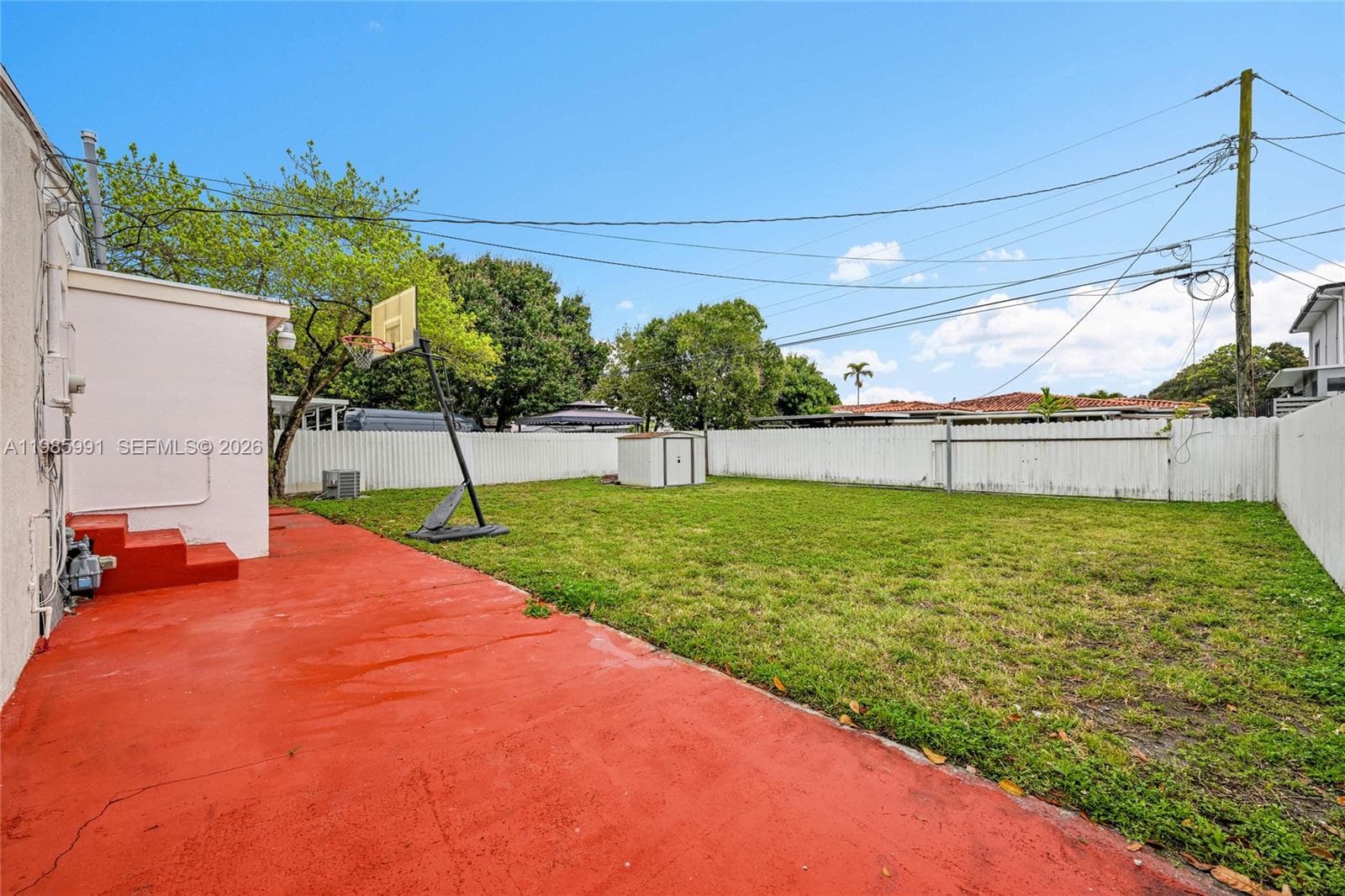 210 E 59th St, Hialeah FL 33013 — 15