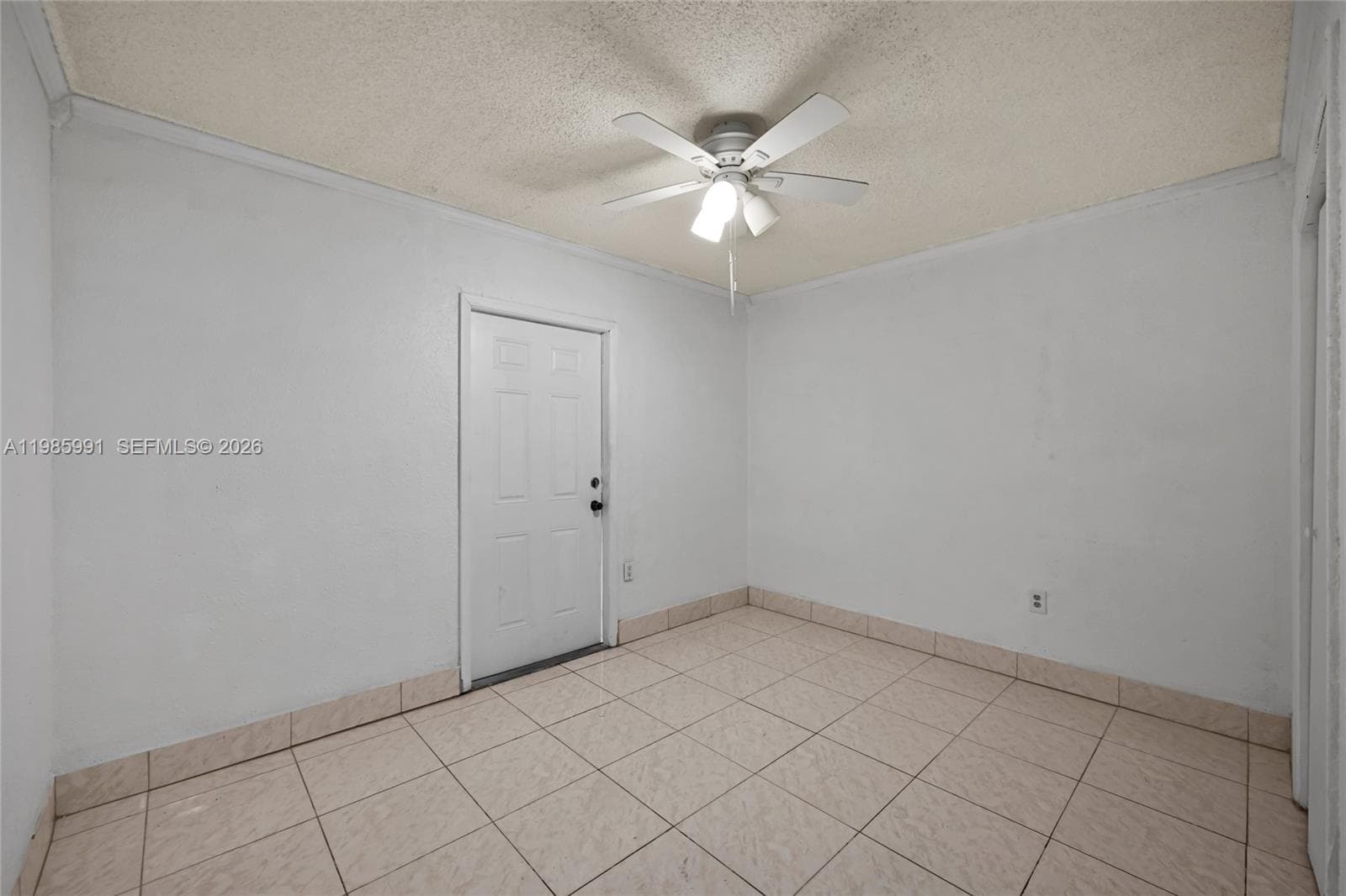 210 E 59th St, Hialeah FL 33013 — 11