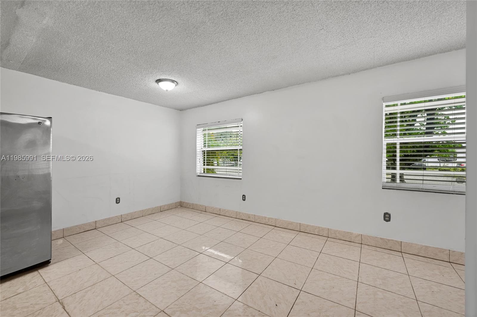 210 E 59th St, Hialeah FL 33013 — 4