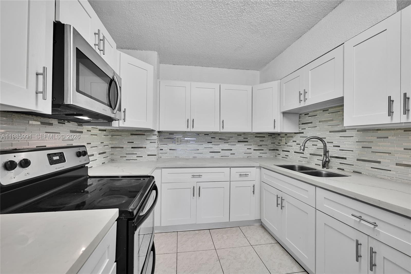 210 E 59th St, Hialeah FL 33013 — 8