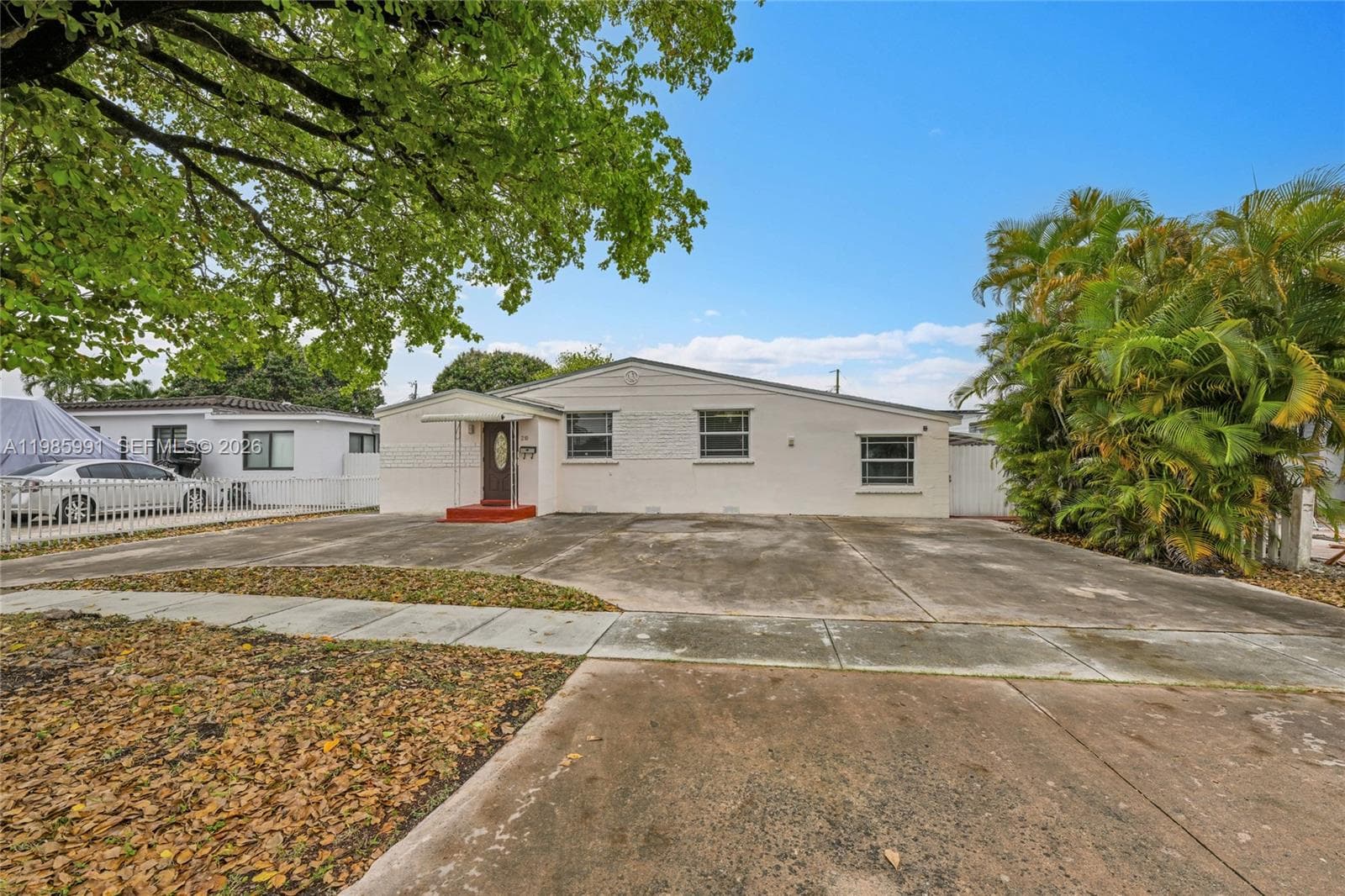 210 E 59th St, Hialeah FL 33013 — 25