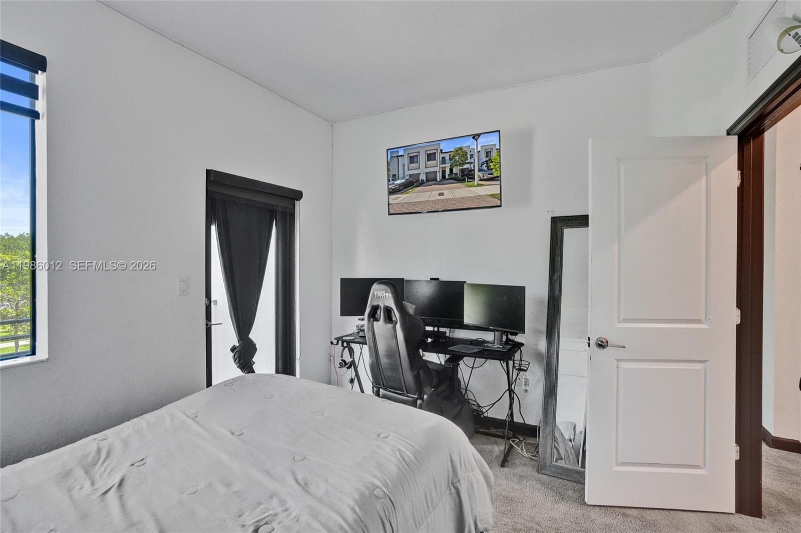 408 NE 212th Ter, Miami FL 33179 — 36