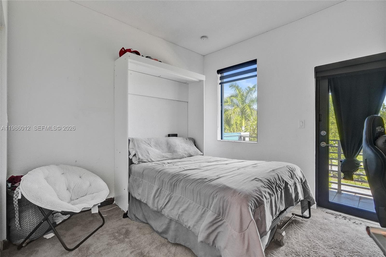 408 NE 212th Ter, Miami FL 33179 — 33