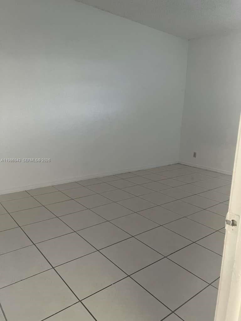4550 NW 9th St # 114E, Miami FL 33126 — 6