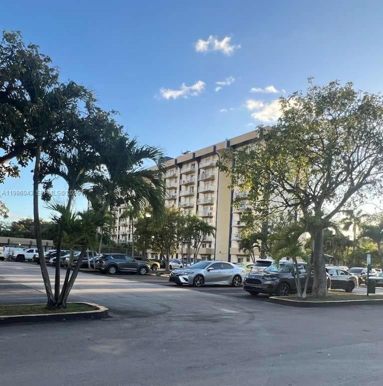 4550 NW 9th St # 114E, Miami FL 33126 — 7
