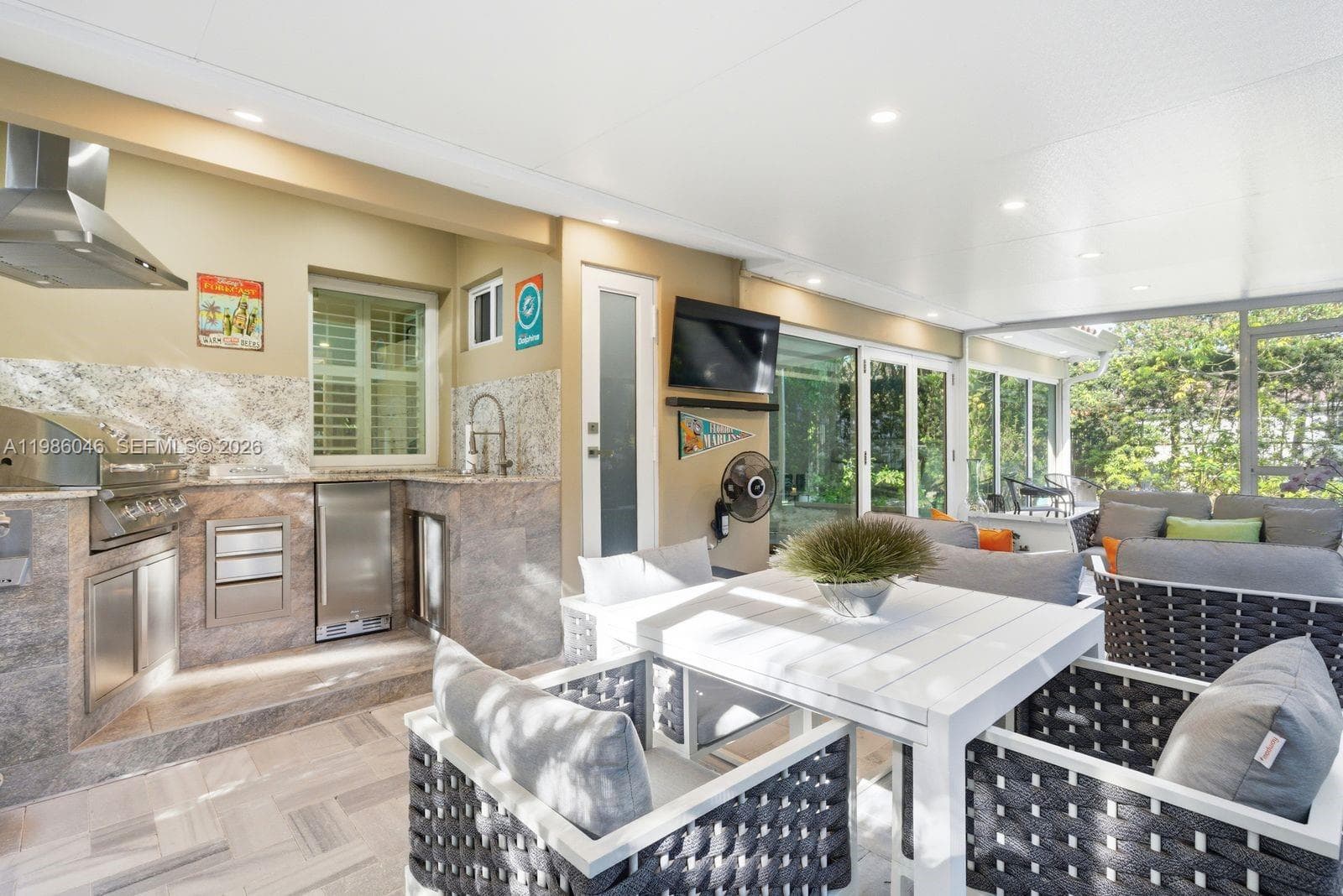 430 Candia Ave, Coral Gables FL 33134 — 40
