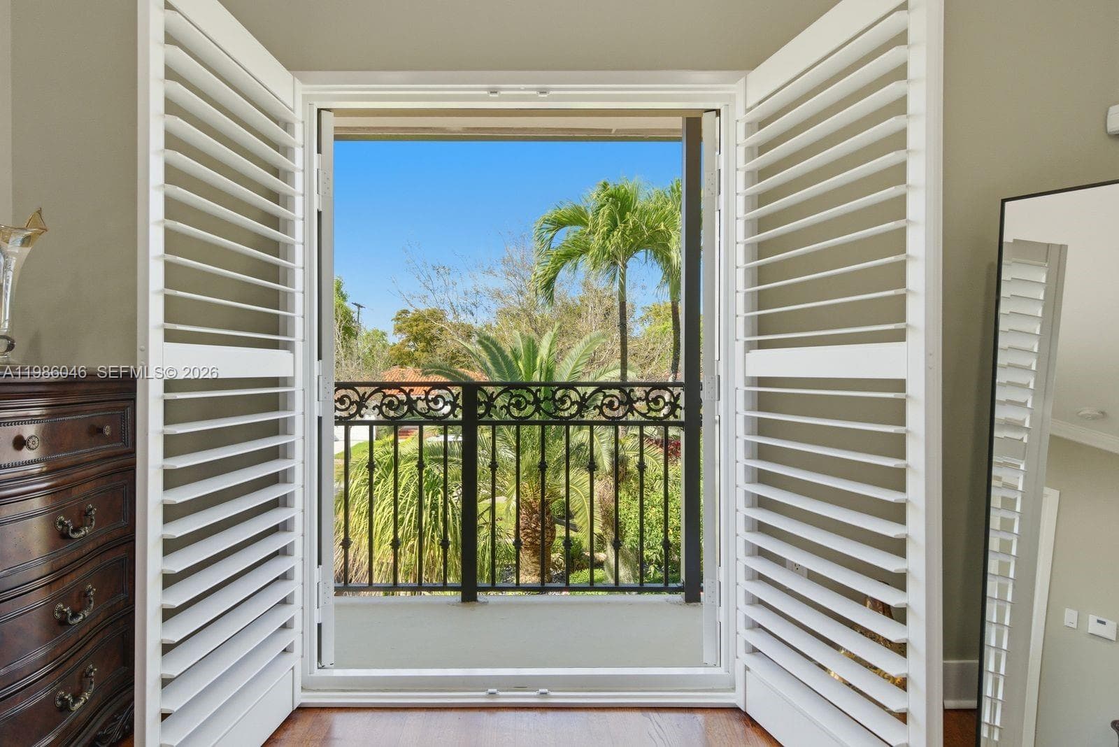 430 Candia Ave, Coral Gables FL 33134 — 25