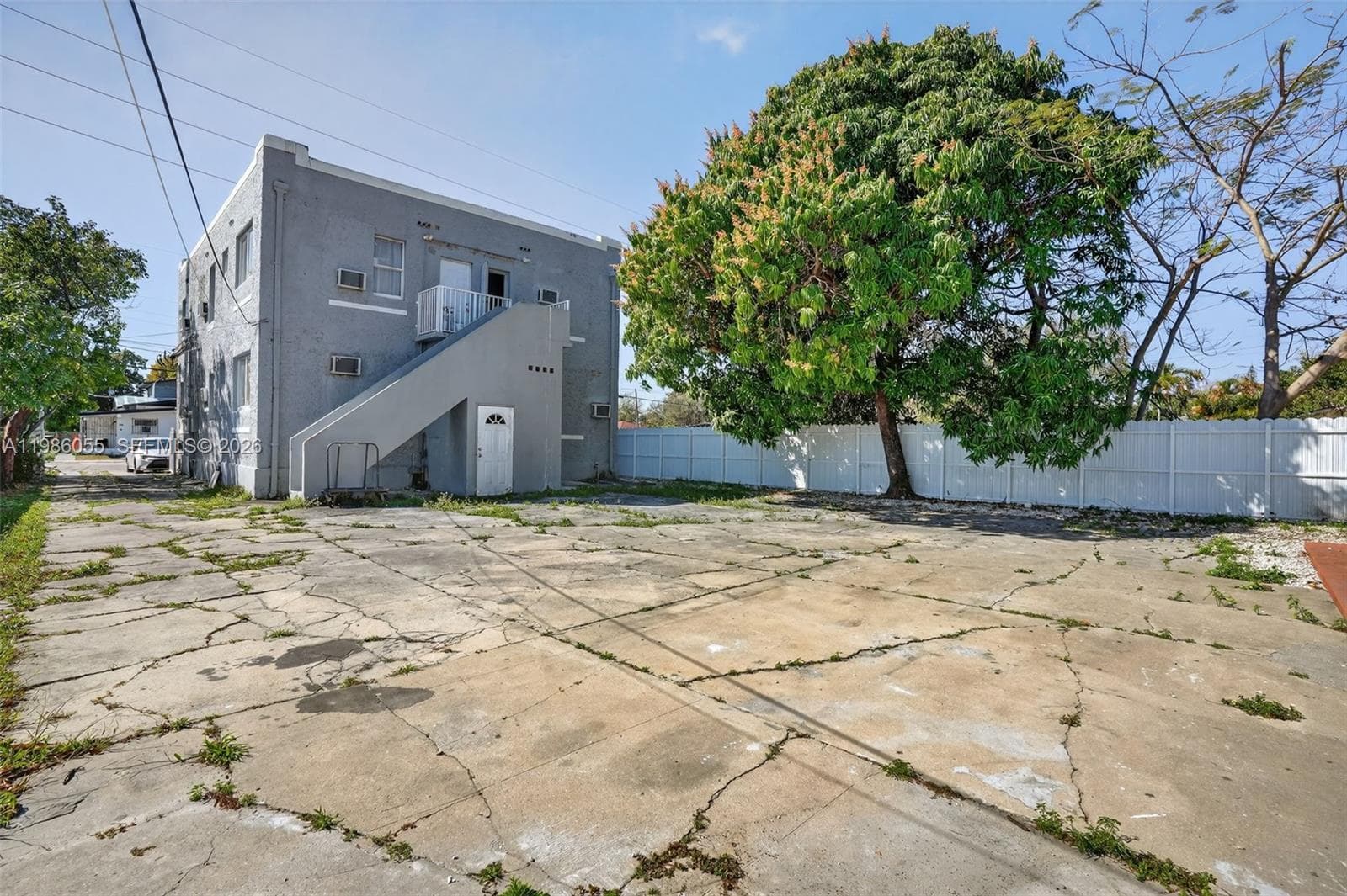 767 NW 35th St, Miami FL 33127 — 4