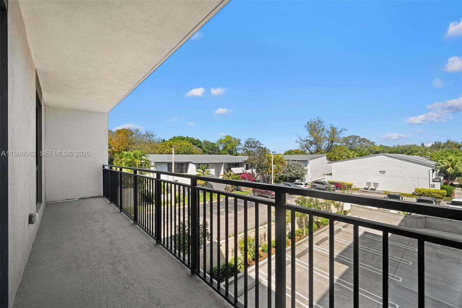 2479 NE 192nd St # 208, Miami FL 33180 — 25
