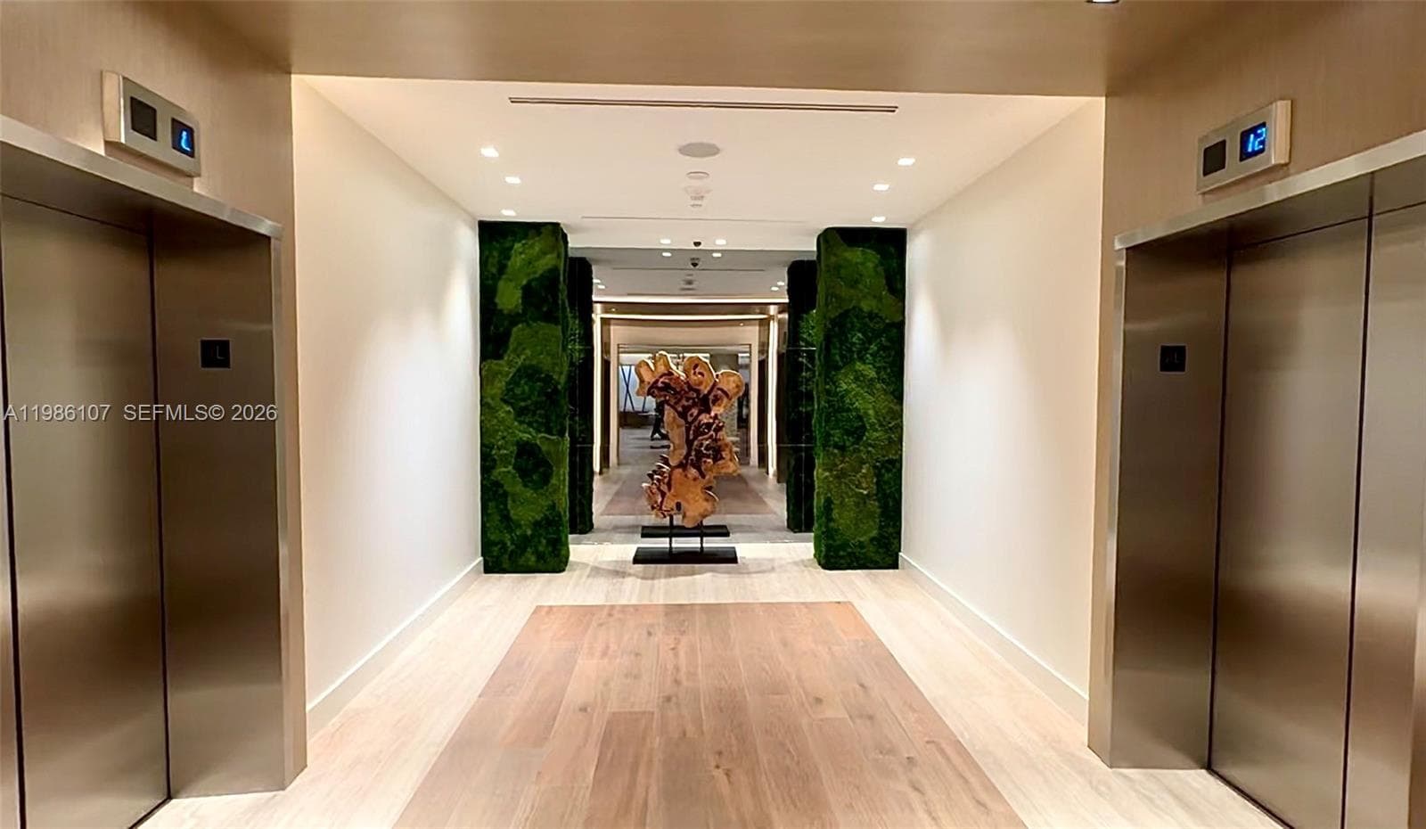 2301 Collins Ave # 931, Miami Beach FL 33139 — 23
