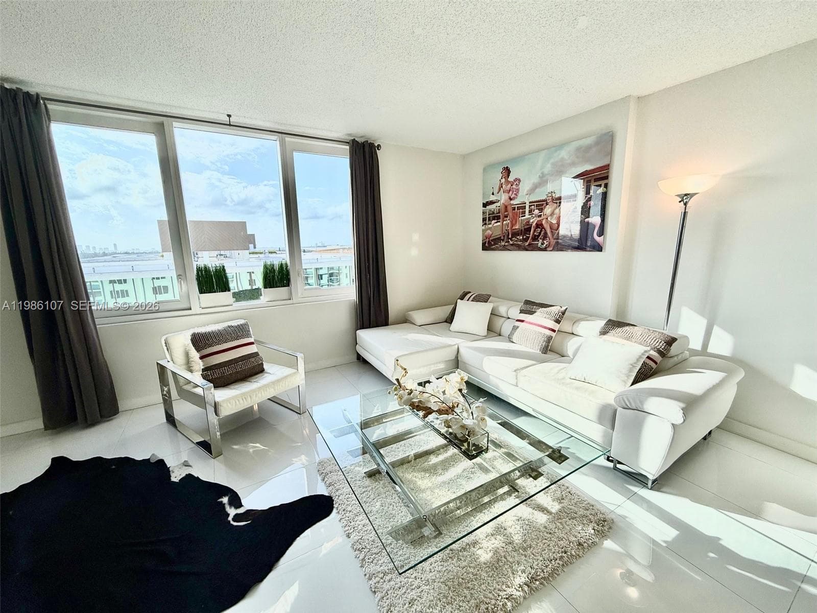2301 Collins Ave # 931, Miami Beach FL 33139 — 1