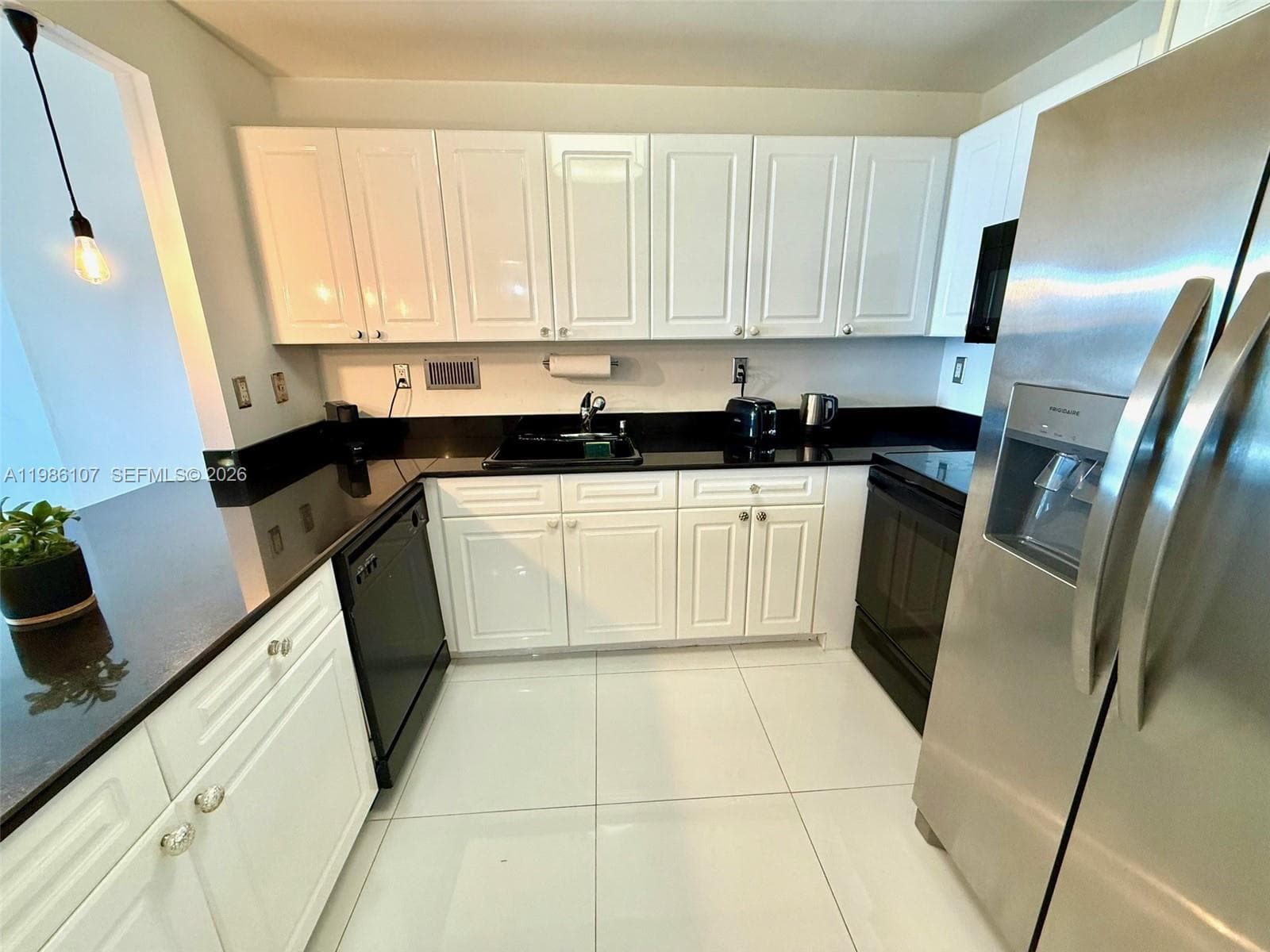 2301 Collins Ave # 931, Miami Beach FL 33139 — 11