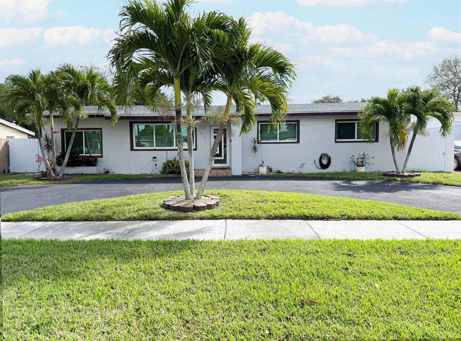 19731 NW 4th Avenue, Miami Gardens FL 33169 — 2