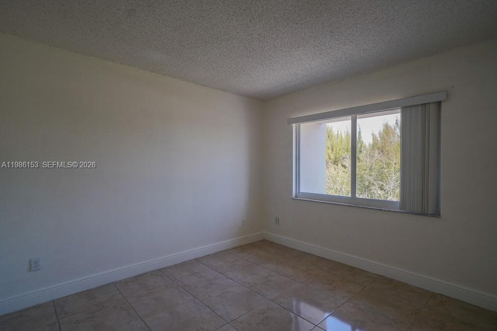 7920 Camino Real # 401, Miami FL 33143 — 10