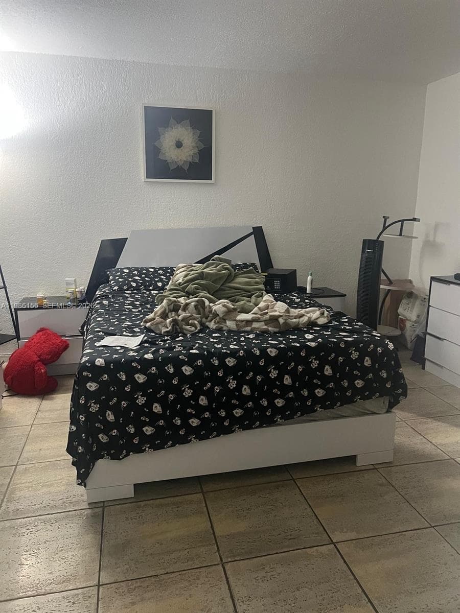 3901 SW 112th Ave # 34, Miami FL 33165 — 4