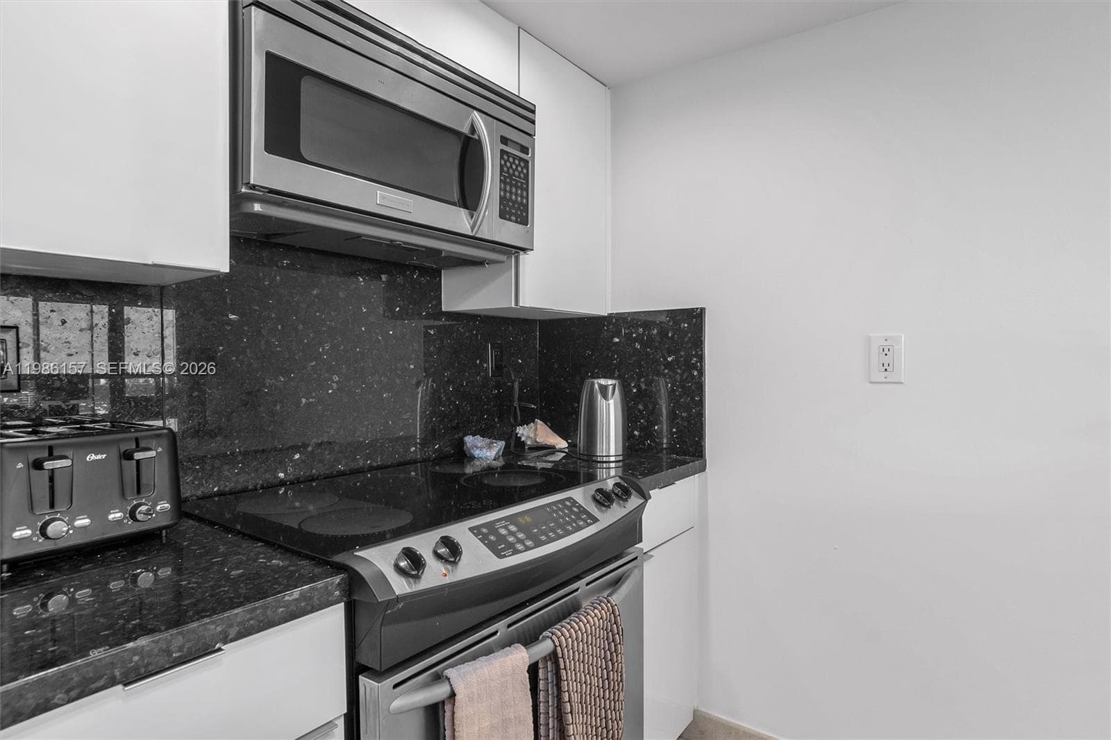 1717 N Bayshore Dr # 3332, Miami FL 33132 — 6