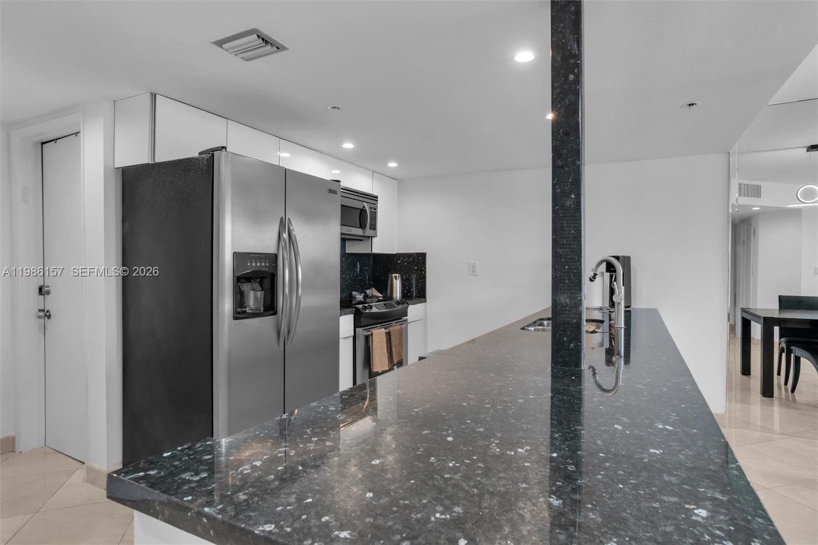 1717 N Bayshore Dr # 3332, Miami FL 33132 — 12