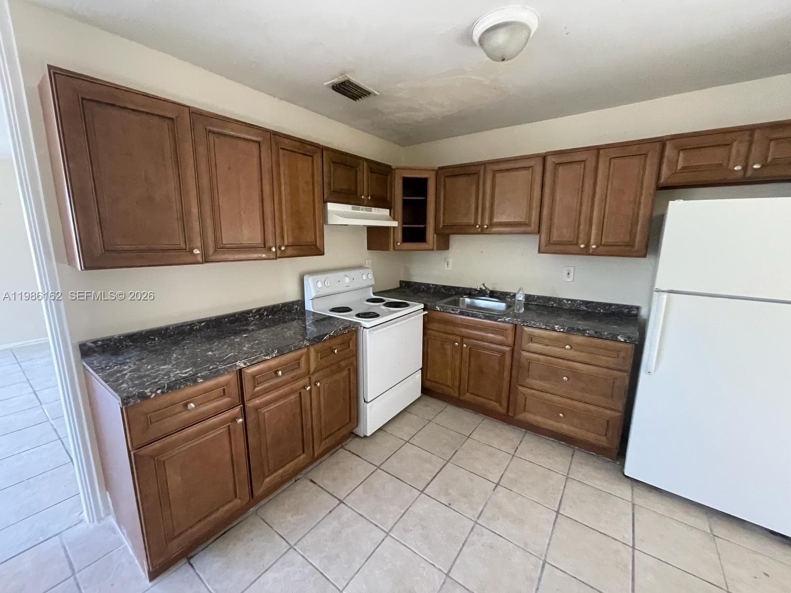 1941 NW 152nd Ter, Miami Gardens FL 33054 — 2