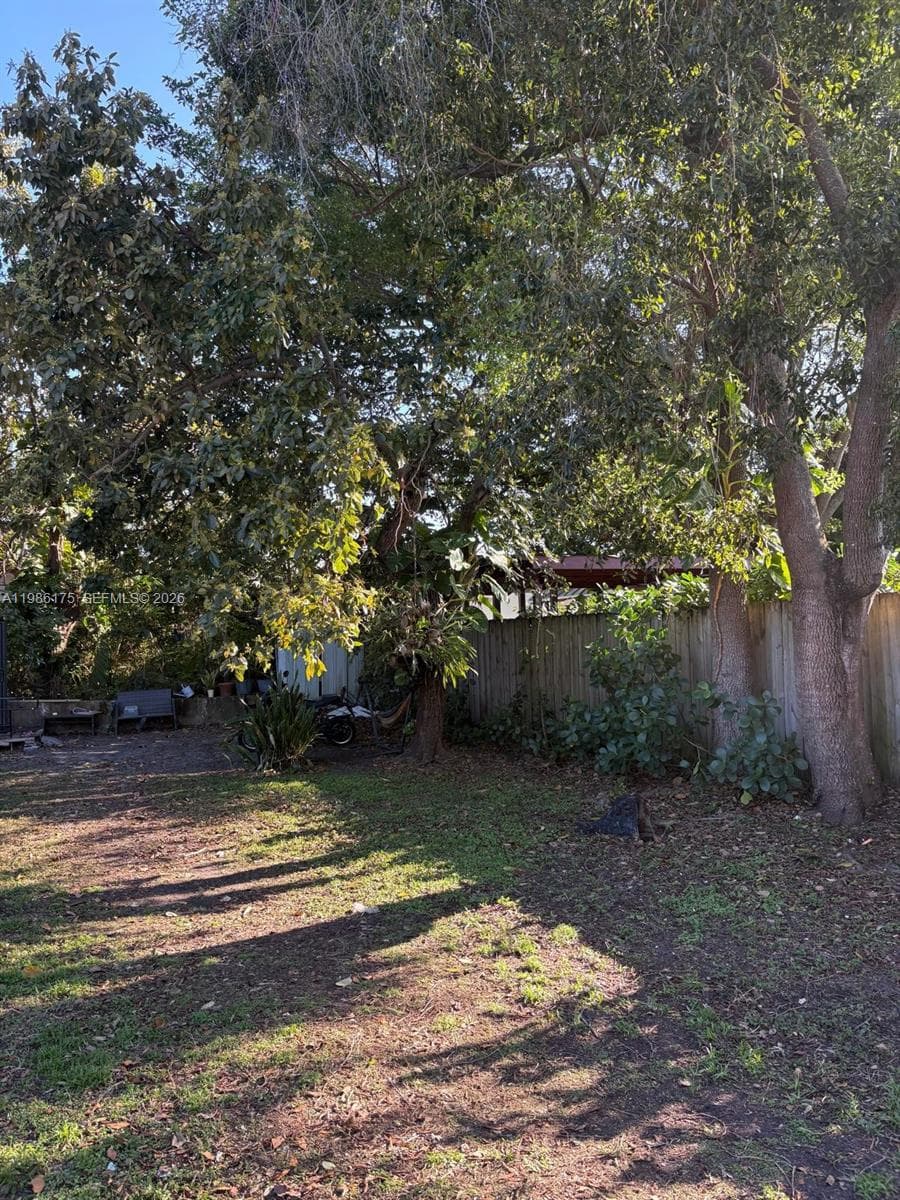 1758 SW 18th St, Miami FL 33145 — 11
