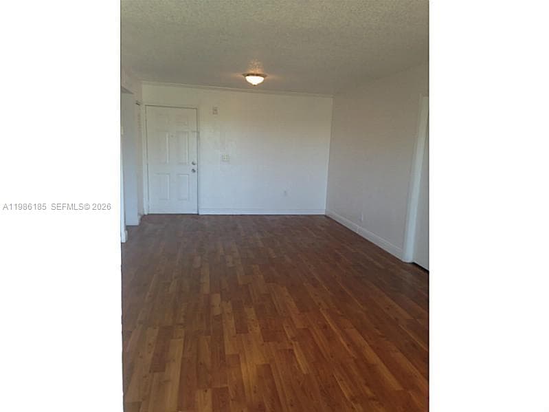 8260 SW 210th St # 319, Cutler Bay FL 33189 — 2