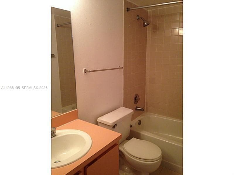 8260 SW 210th St # 319, Cutler Bay FL 33189 — 6