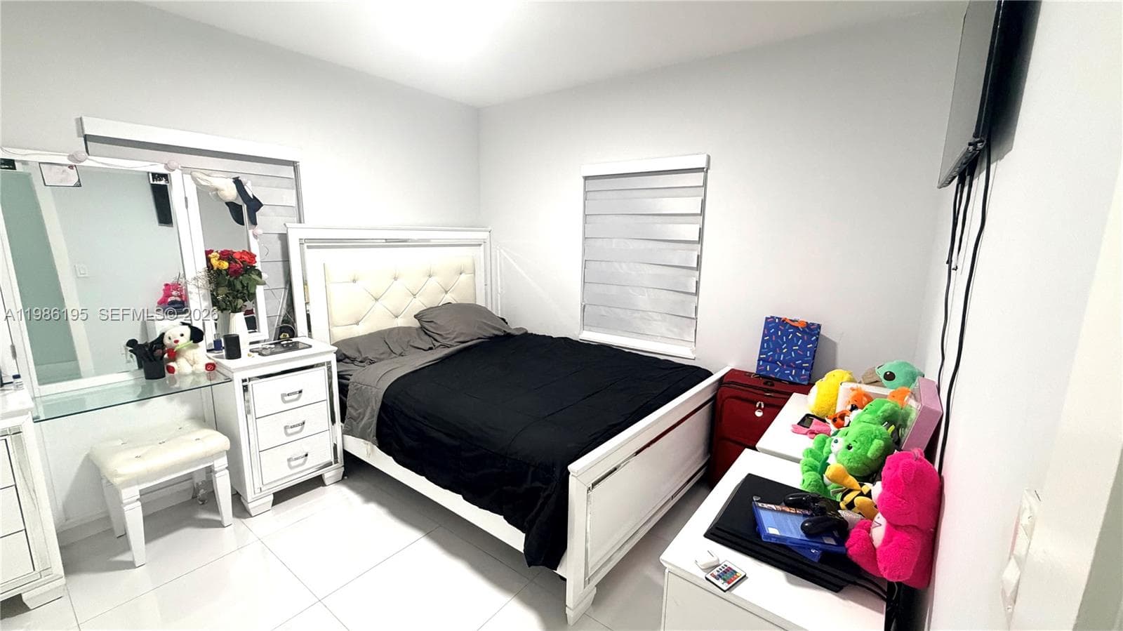 14401 Boggs Dr, Miami FL 33176 — 13