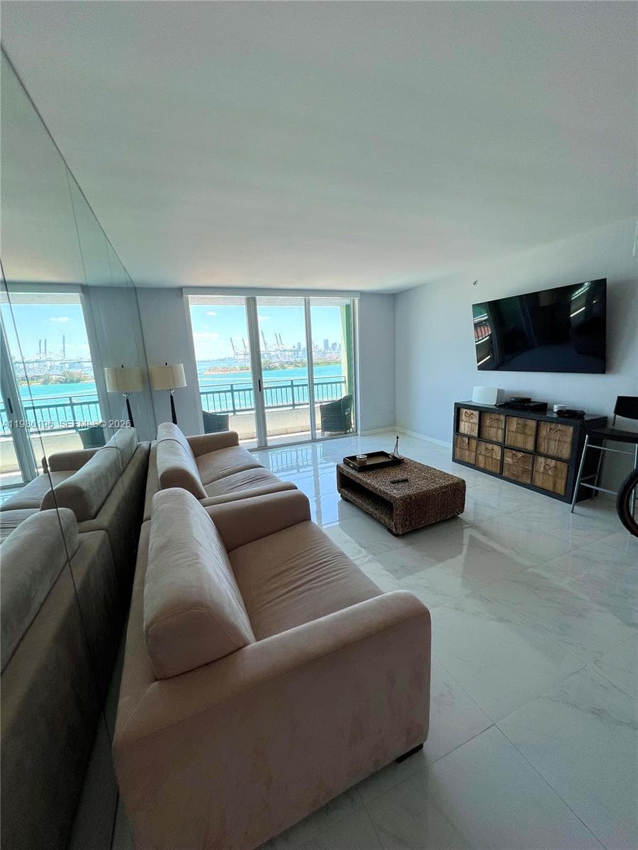 90 Alton Rd # 1106, Miami Beach FL 33139 — 6