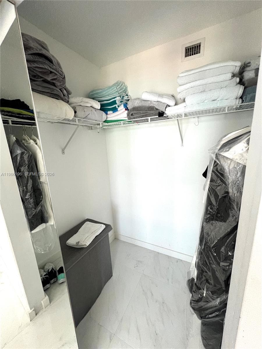 90 Alton Rd # 1106, Miami Beach FL 33139 — 10