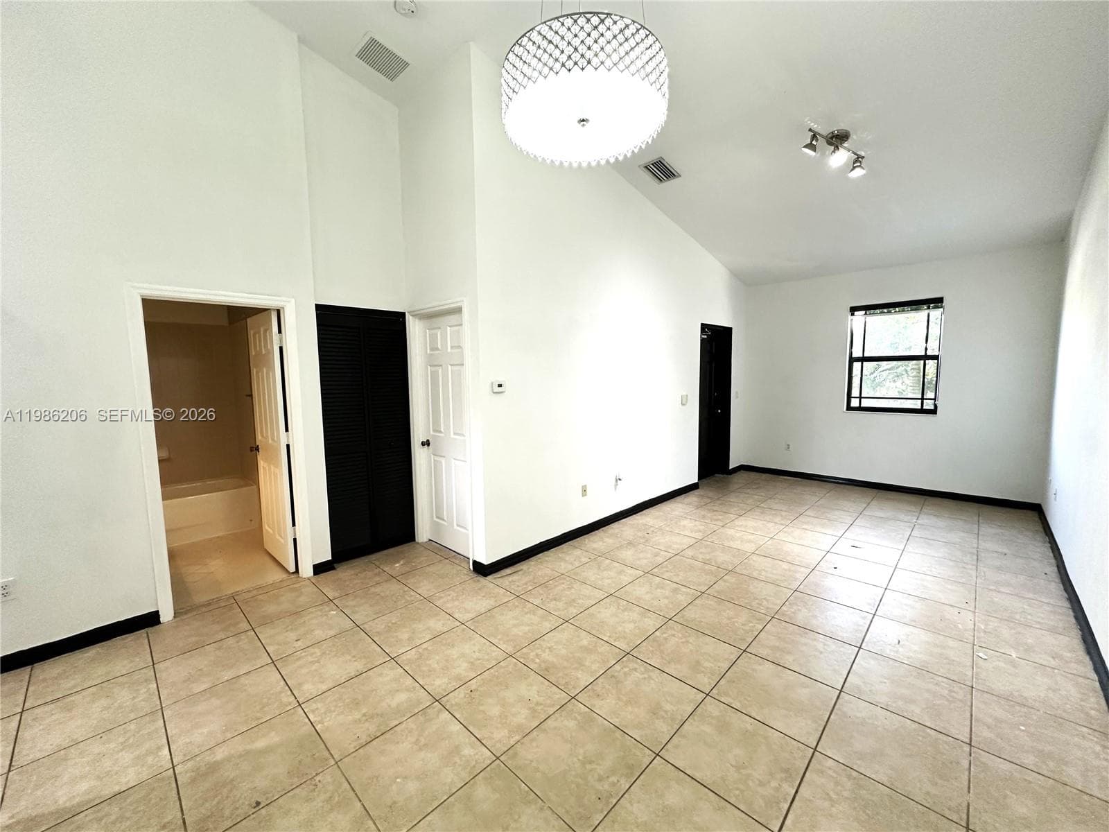 3550 NE 5th St # 202, Homestead FL 33033 — 7