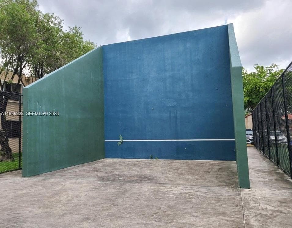 10233 NW 9th St Cir # 1, Miami FL 33172 — 20