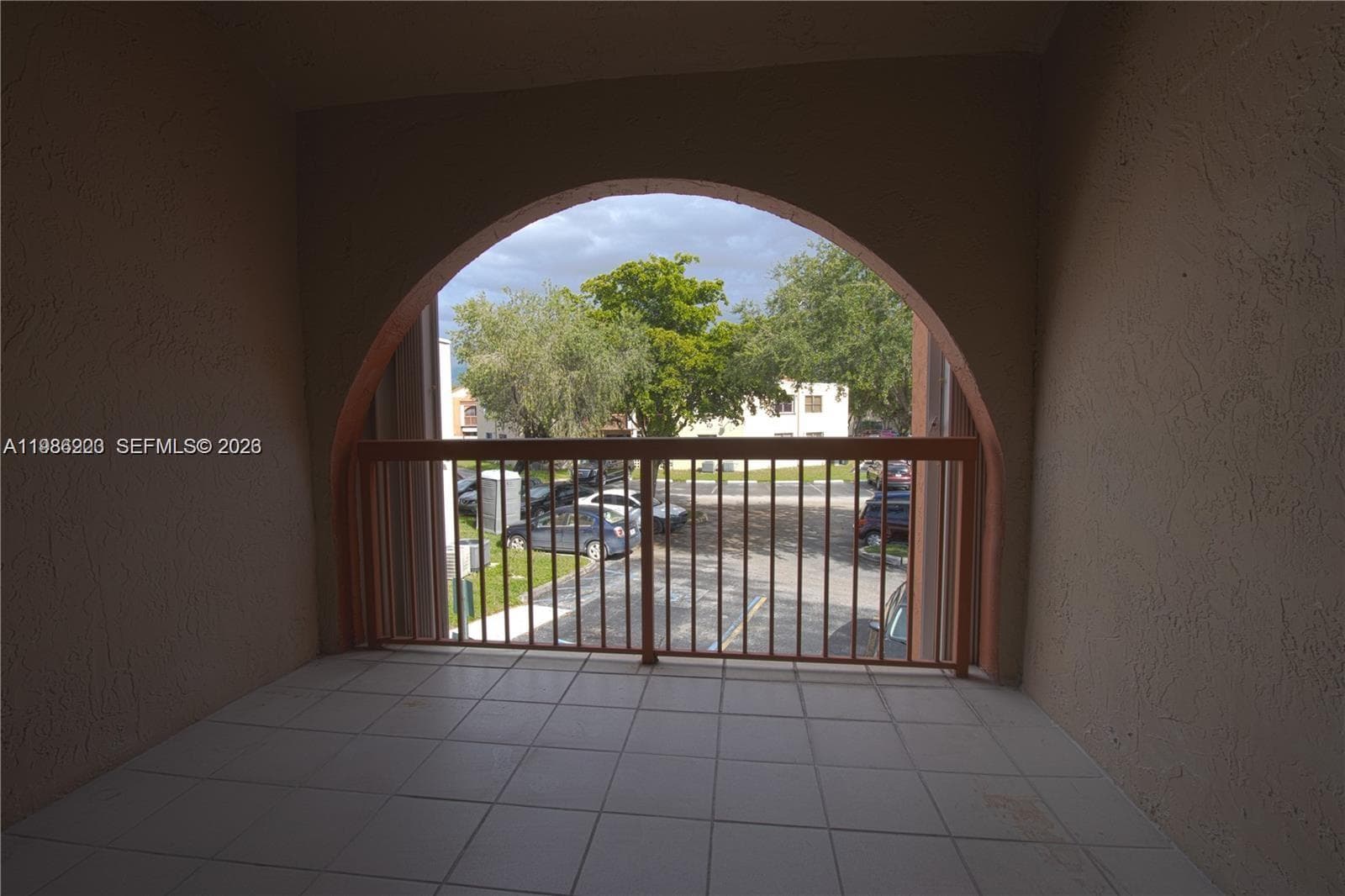 10233 NW 9th St Cir # 1, Miami FL 33172 — 11