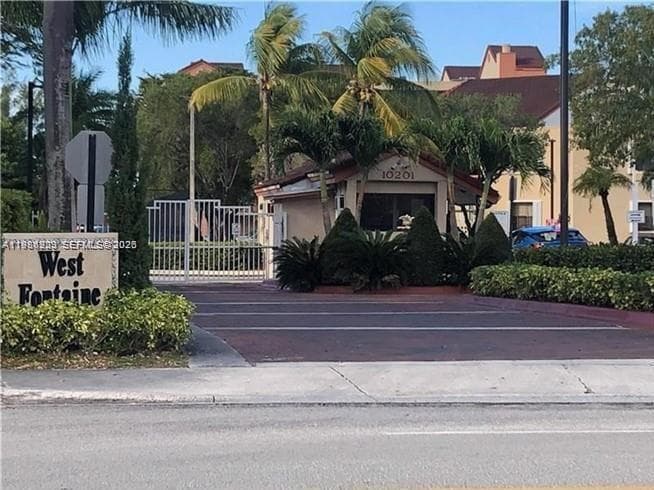 10233 NW 9th St Cir # 1, Miami FL 33172 — 21