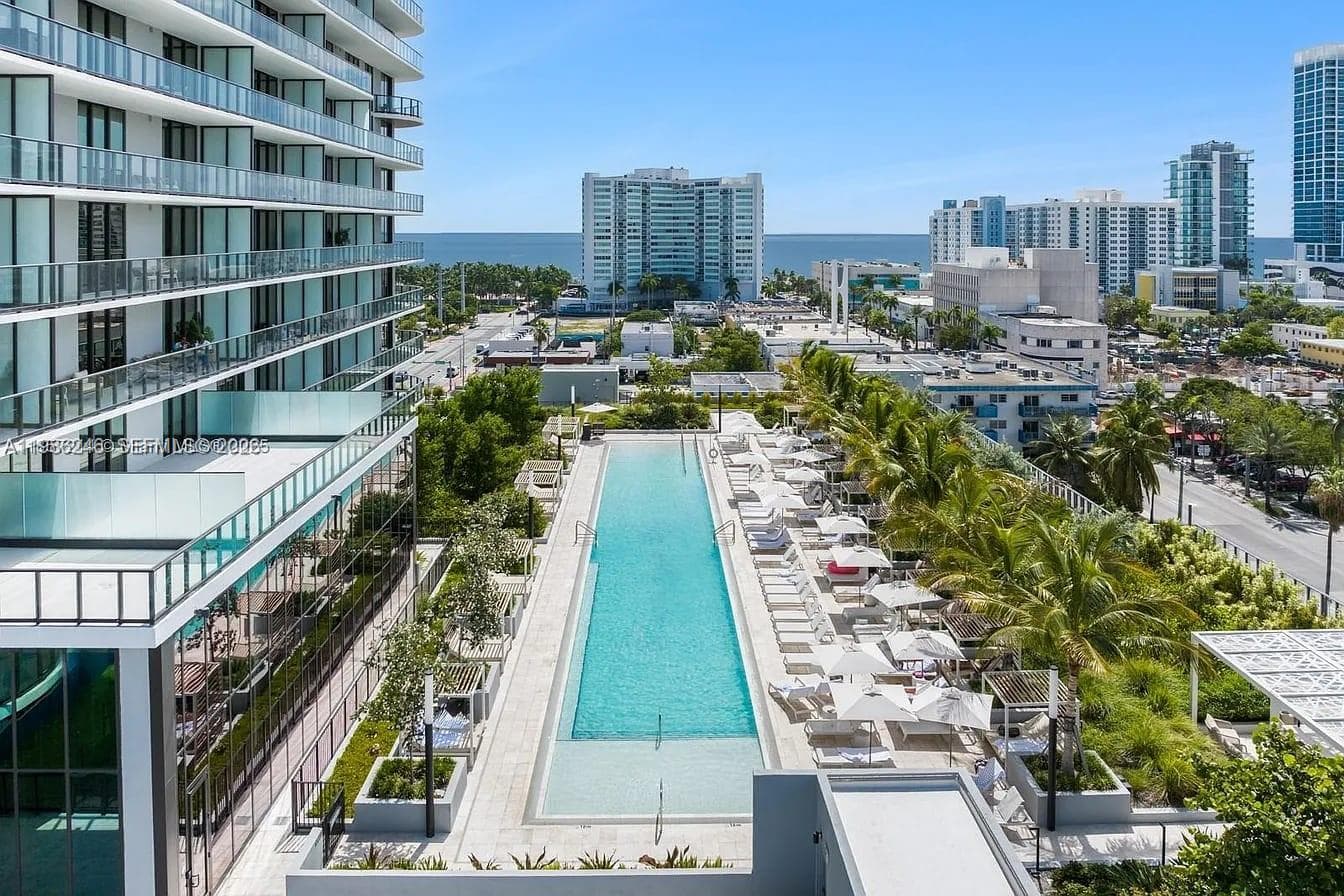 580 72nd St, Miami Beach FL 33141 — 13