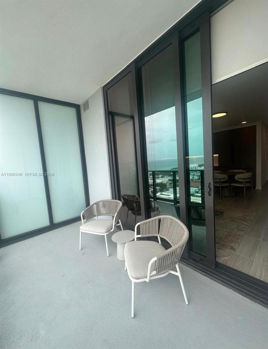 580 72nd St, Miami Beach FL 33141 — 3