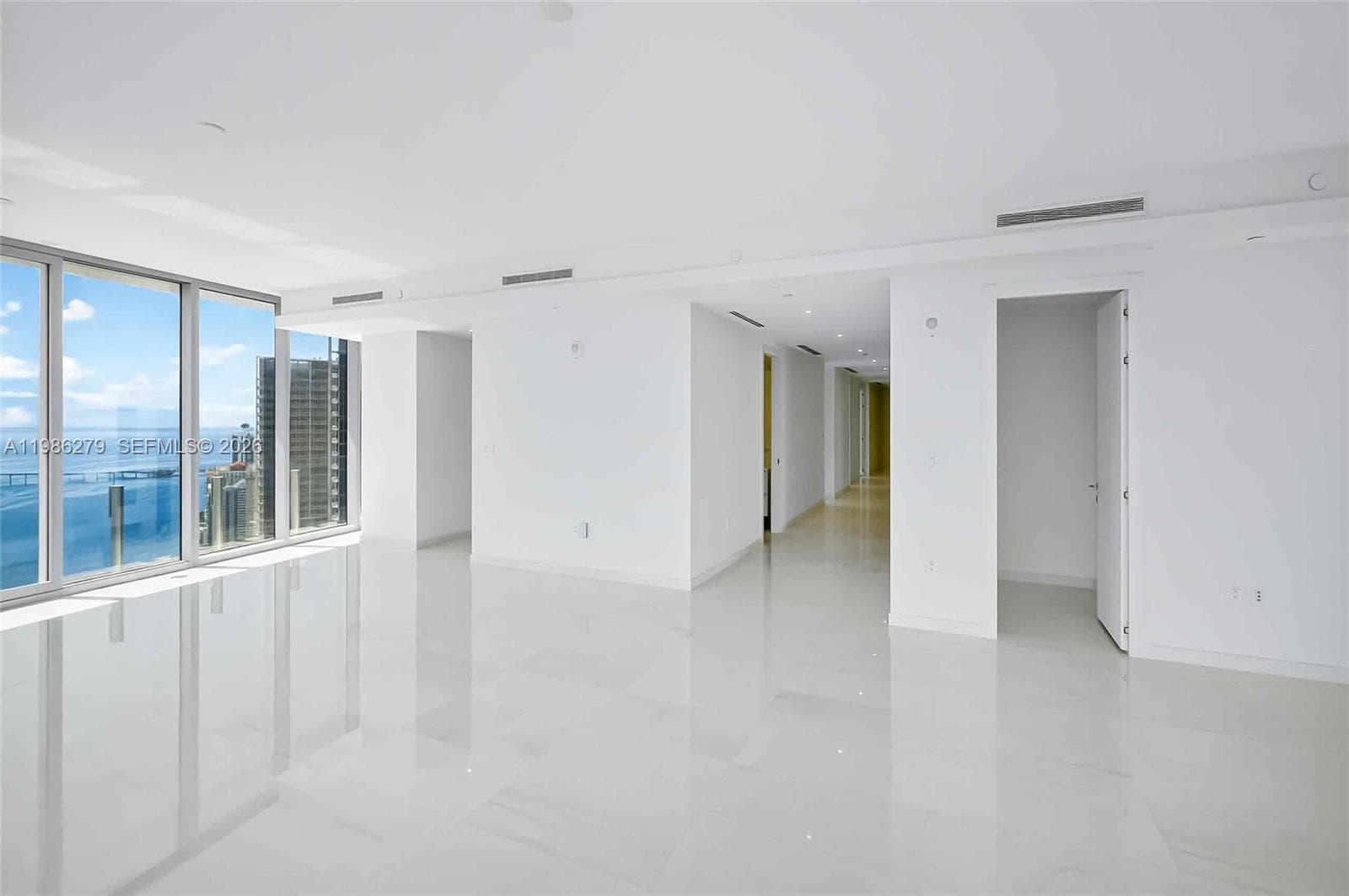 300 Biscayne Blvd Way # 4901E, Miami FL 33131 — 9
