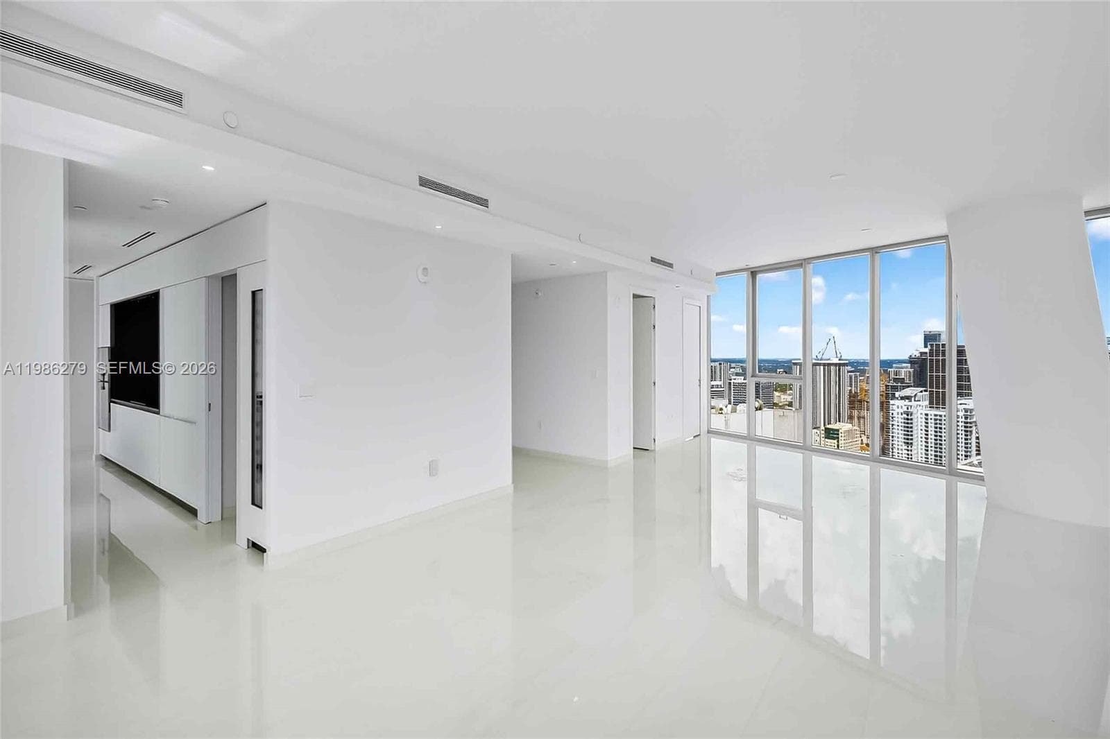 300 Biscayne Blvd Way # 4901E, Miami FL 33131 — 10