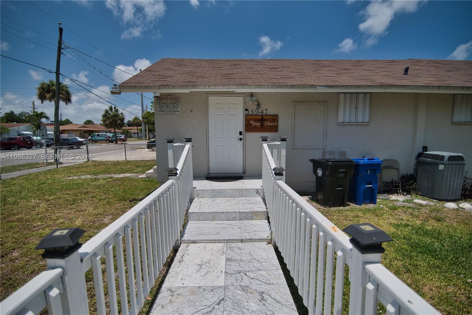 15947 NE 19th Pl, North Miami Beach FL 33162 — 1