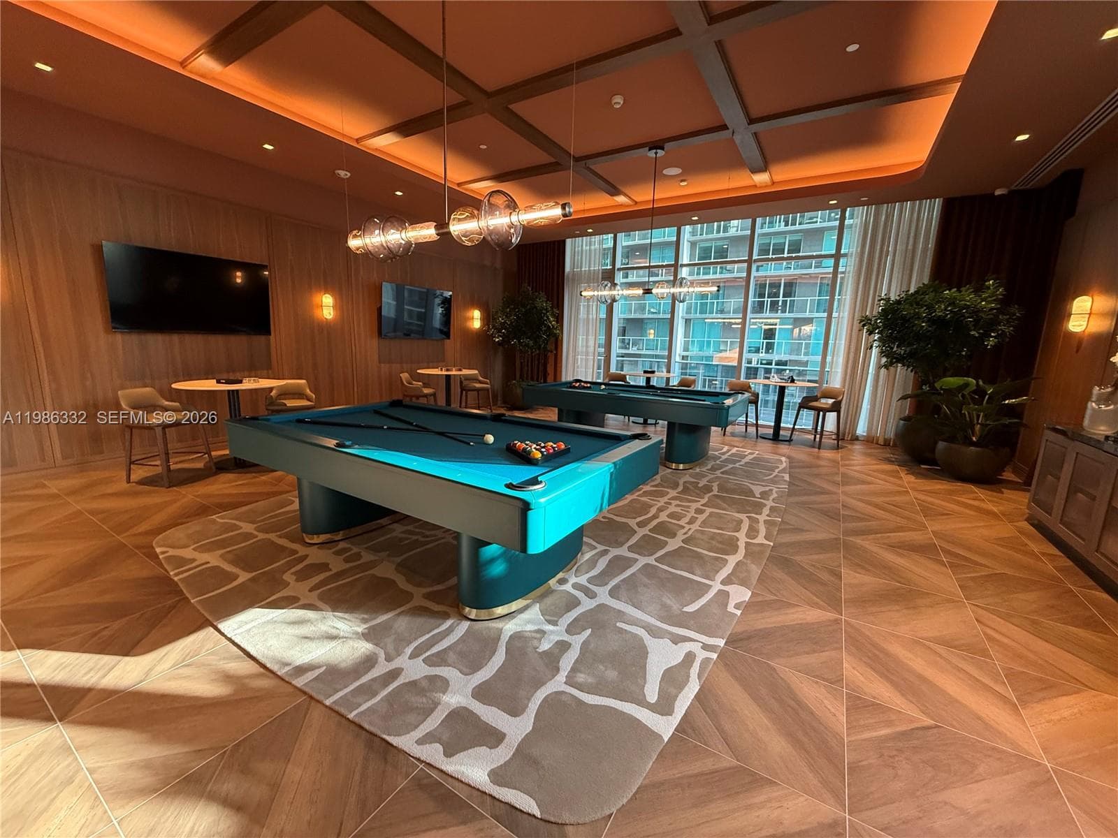 77 SE 5 St # 2015, Miami FL 33131 — 27