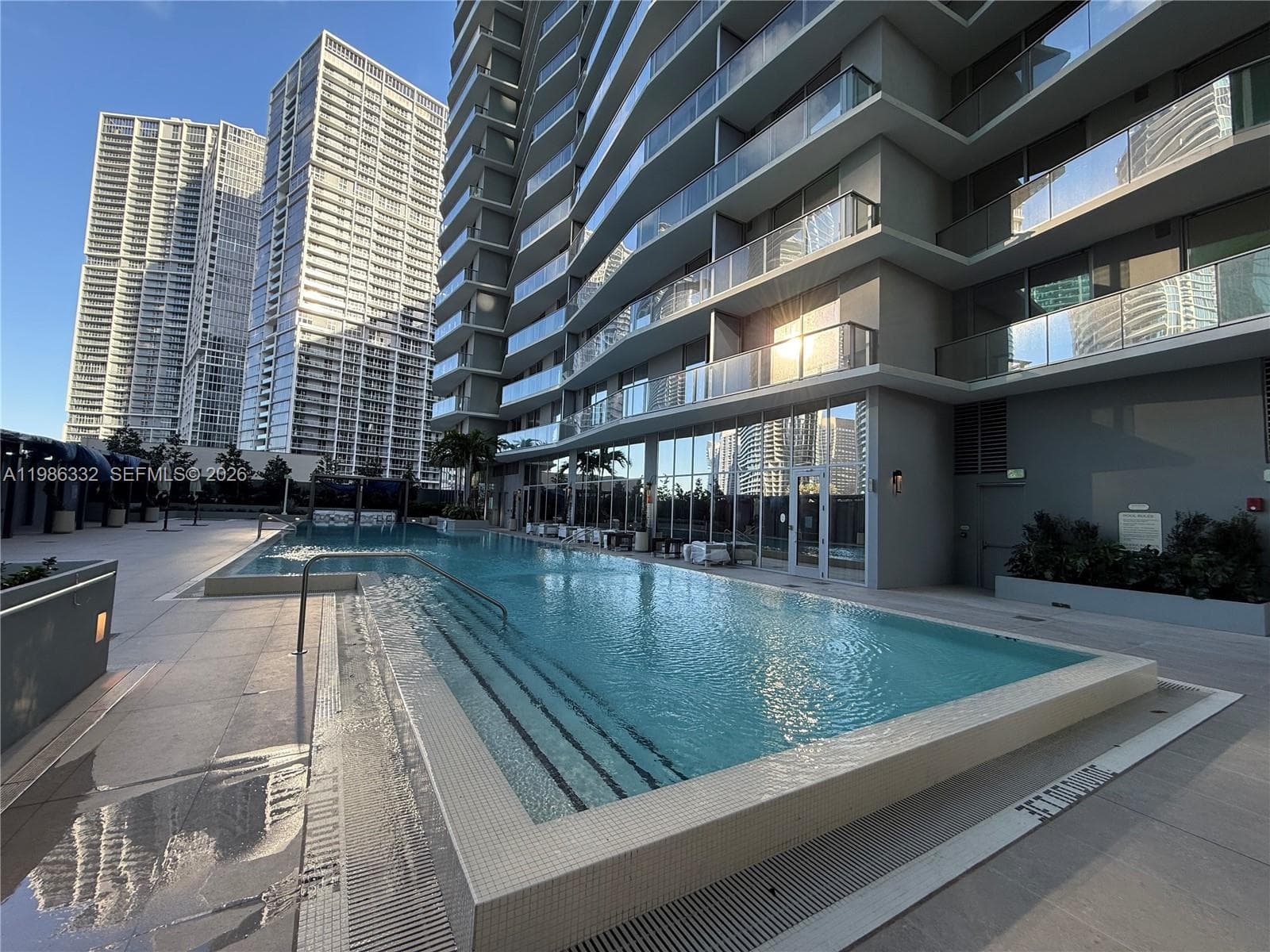 77 SE 5 St # 2015, Miami FL 33131 — 42
